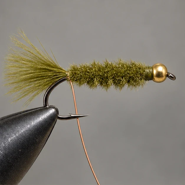 Woolly Bugger, step 2: Build the body
