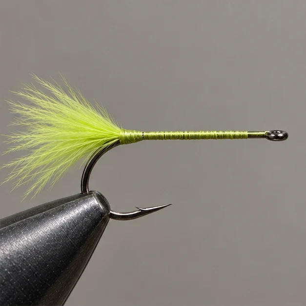 Sneaky Pete, step 2: Tail