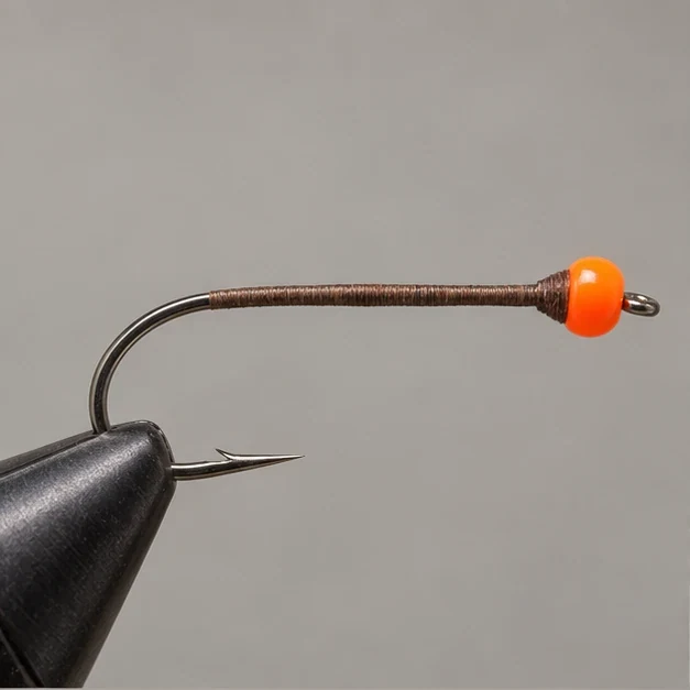 Egg-Sucking Leech, step 1: Bead and base