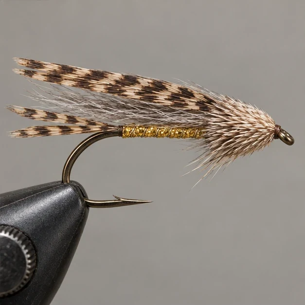 Muddler Minnow, step 4: Trim and finish