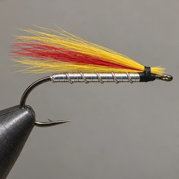 Mickey Finn, step 3: Layer the wing